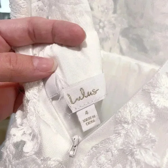 Sz‎ 4 NWOT Lulus Height of Love White Embroidered Beaded Backless A-Line Gown